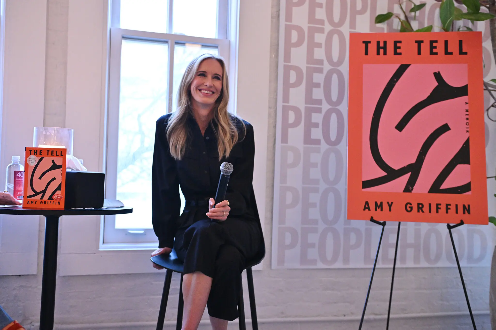 Эми Гриффин, автор мемуаров, против которой подан иск о нарушении приватности.